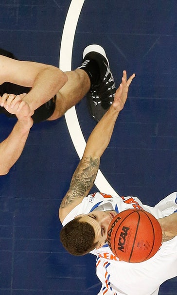No. 1 Florida turns it on late, beats Mizzou in SEC quarters